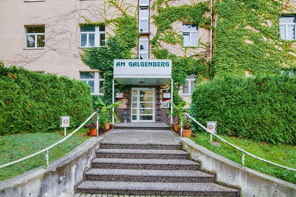 Hotel Am Galgenberg Гера Экстерьер фото